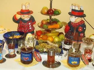 Szálloda Am Buschkrugpark 2*